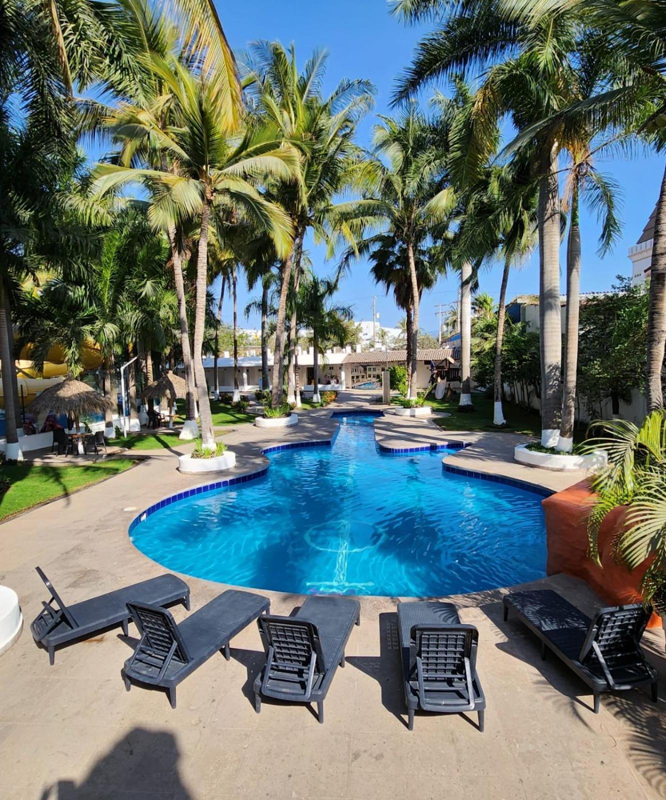Splash Inn Nuevo Vallarta & Parque Acuatico ภายนอก รูปภาพ