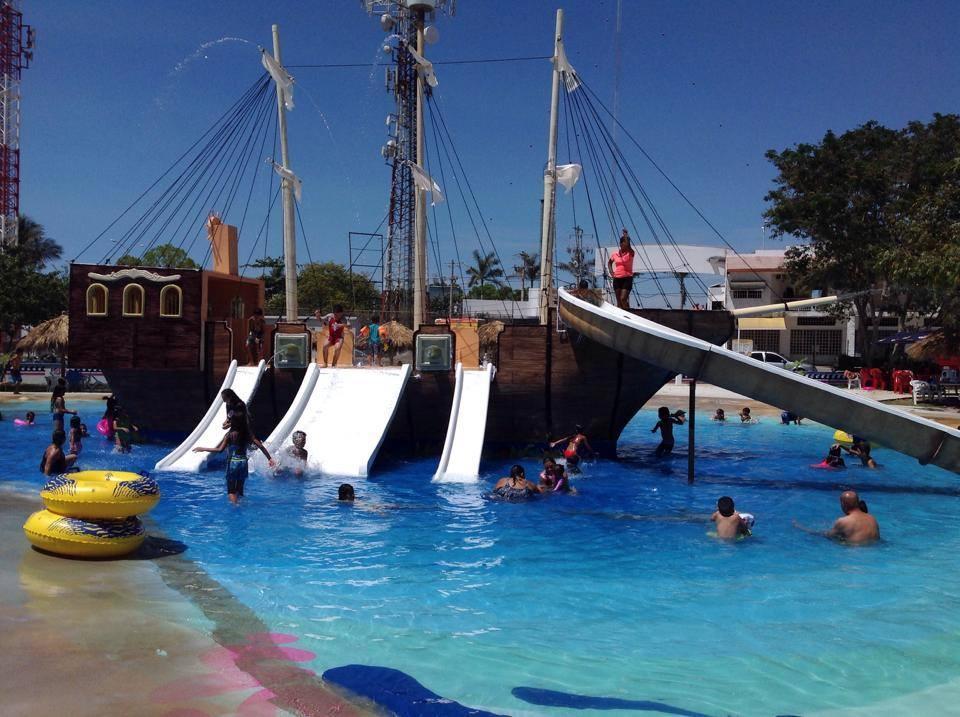 Splash Inn Nuevo Vallarta & Parque Acuatico ภายนอก รูปภาพ