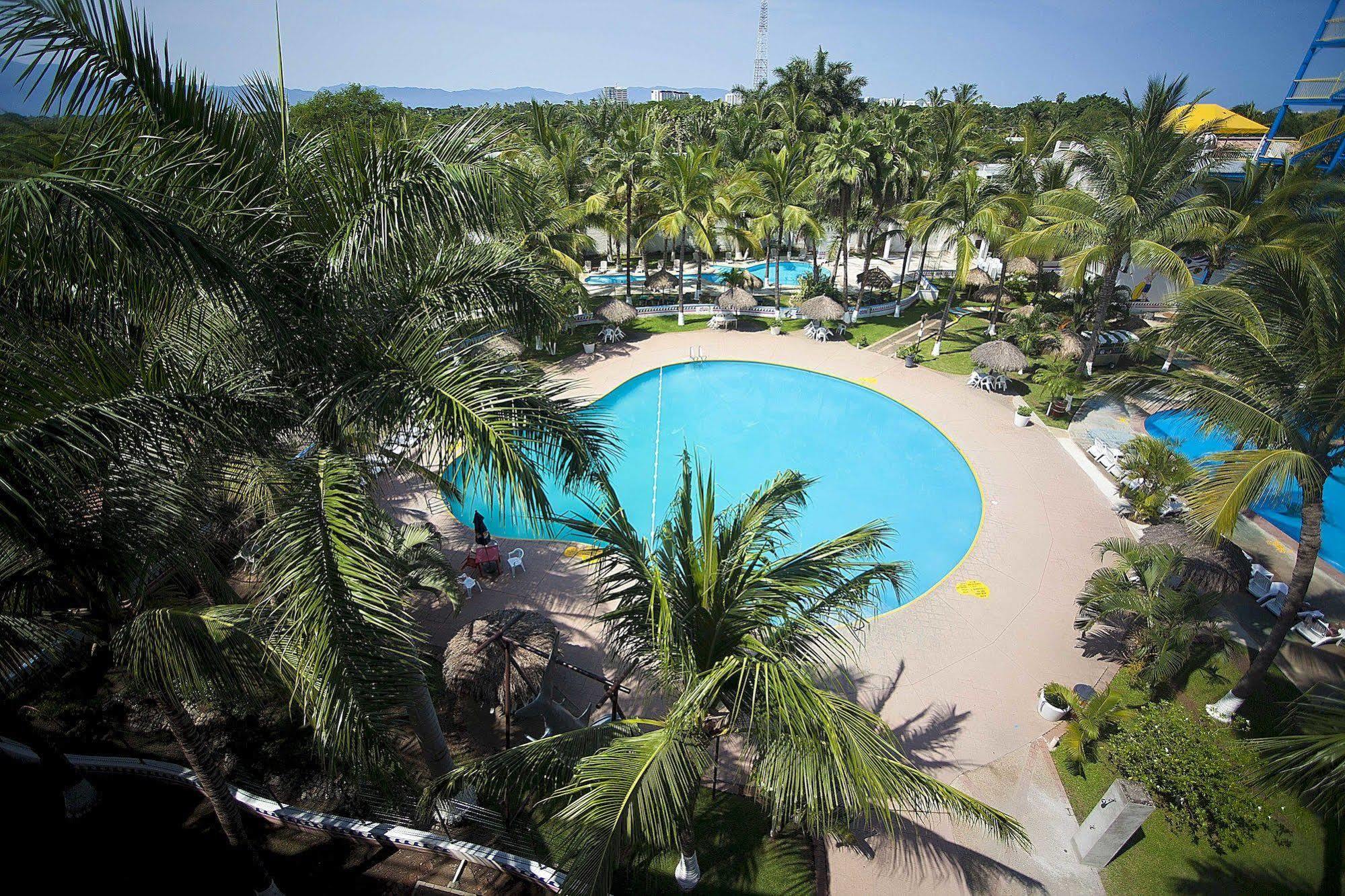 Splash Inn Nuevo Vallarta & Parque Acuatico ภายนอก รูปภาพ
